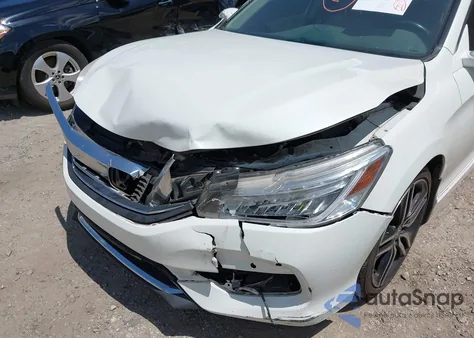 2017 Honda Accord Touring V6 from USA, damaged, VIN 1HGCR3F93HA017649